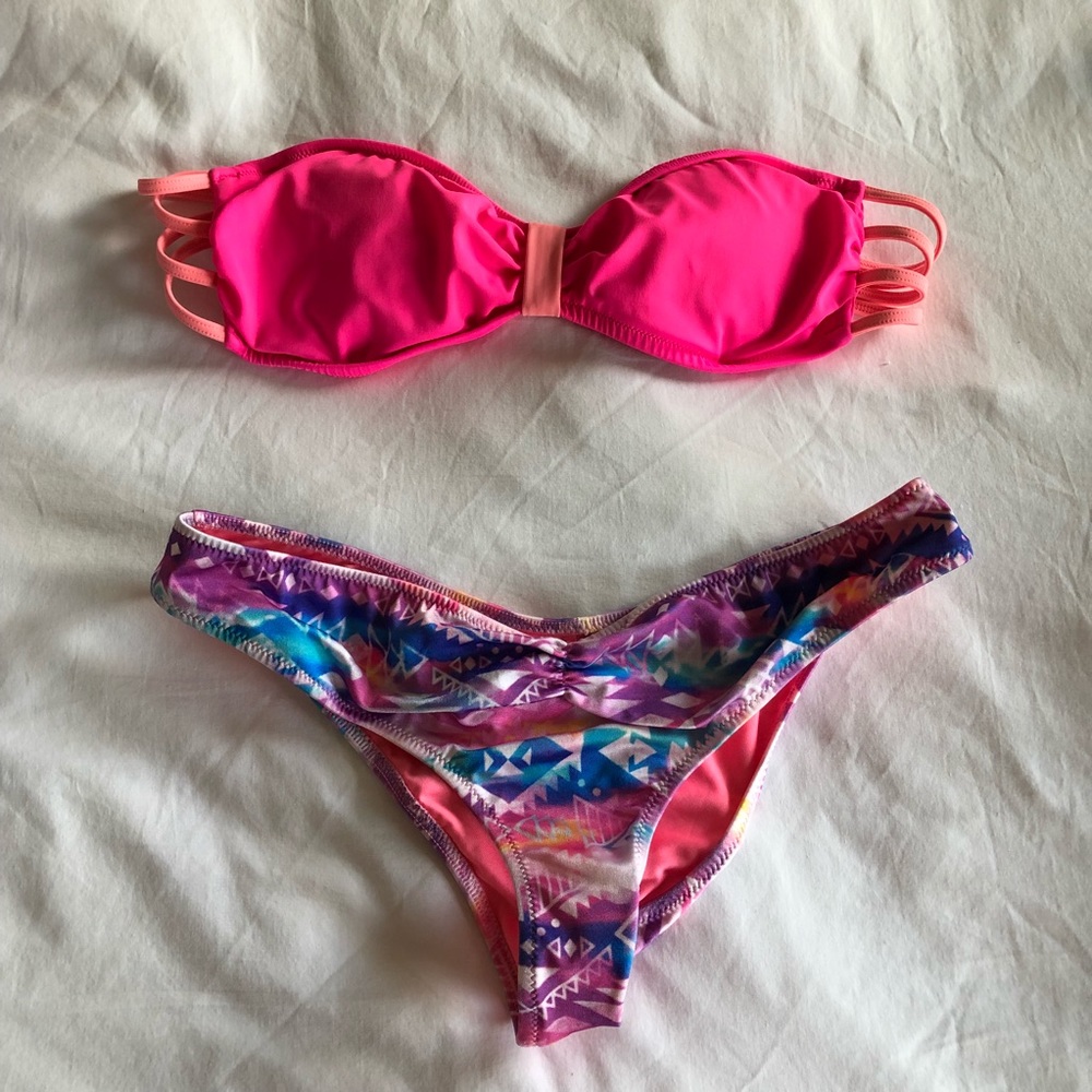 VS Pink Bikini